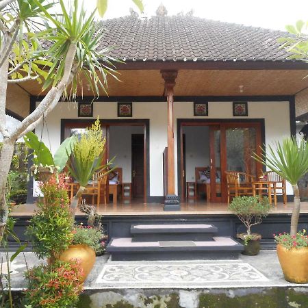 Milla Homestay Сидемен Экстерьер фото