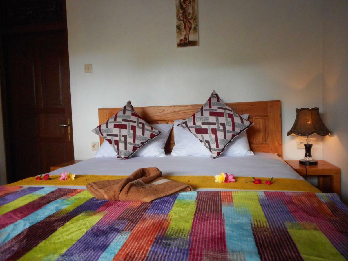 Milla Homestay Сидемен Экстерьер фото
